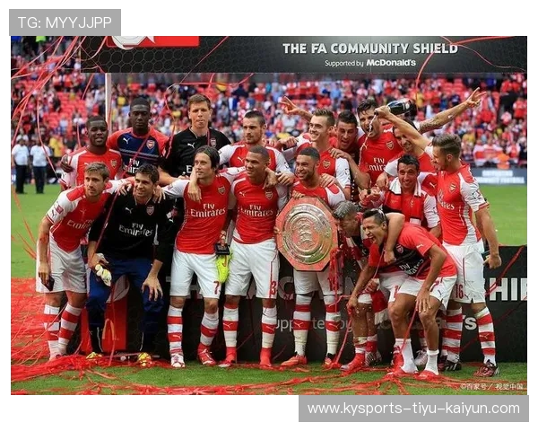 法兰克福争议转会：阿森纳与曼城瞄准布朗，报价未达预期，法兰克福 转会